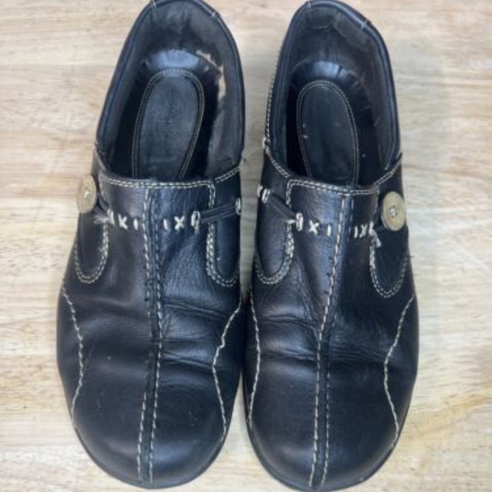 CLARKS BENDABLES WOMEN'S SIZE 8M BLACK SLIP ON LOAFER *read*
